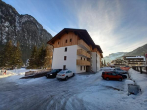 Cësa Valeria e Cësa Giulio Campitello Die Fassa